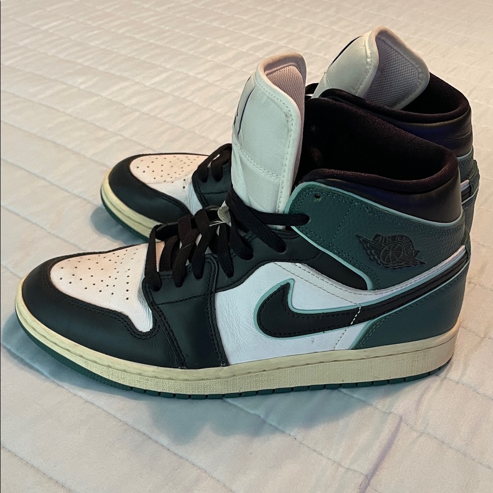 Nike Air Jordan 1 Green